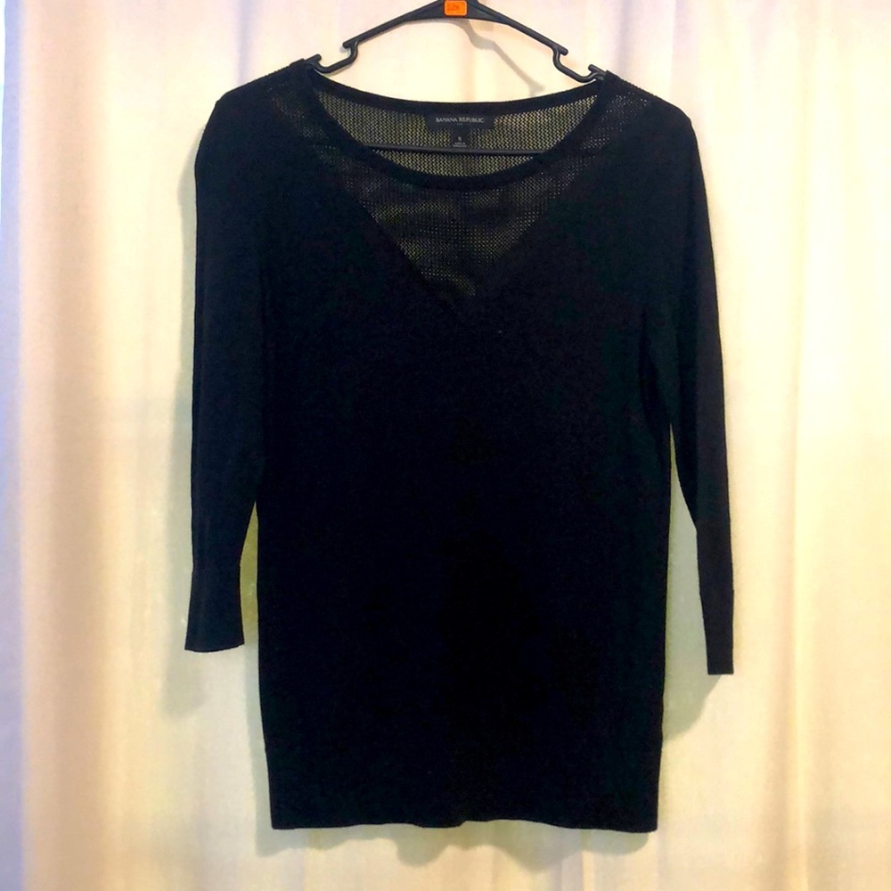 🔹4 for $30 Banana Republic Lightweight Black Sweater, size small